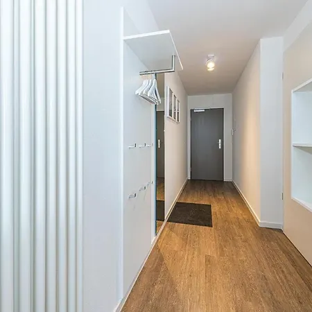 Deichhaeuser Anna Kueste Deichhaeuser Anna Kueste 8-33 Διαμέρισμα